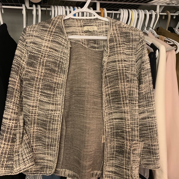 Blazer - Picture 4 of 4